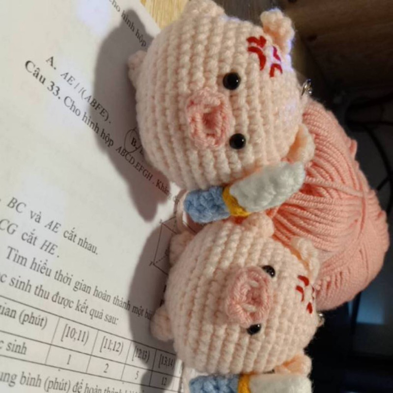 móc khoá len hình chú lợn cute hehe