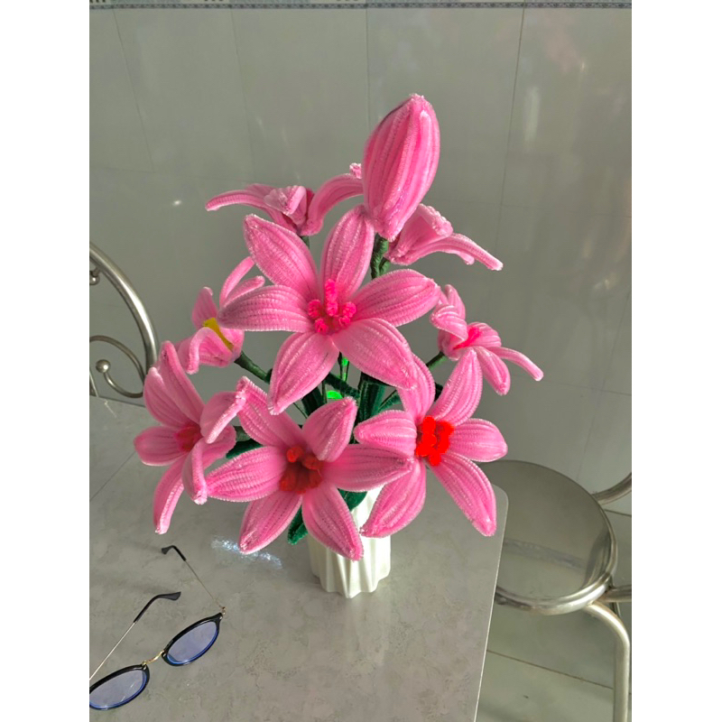 Hoa Ly kẽm nhung