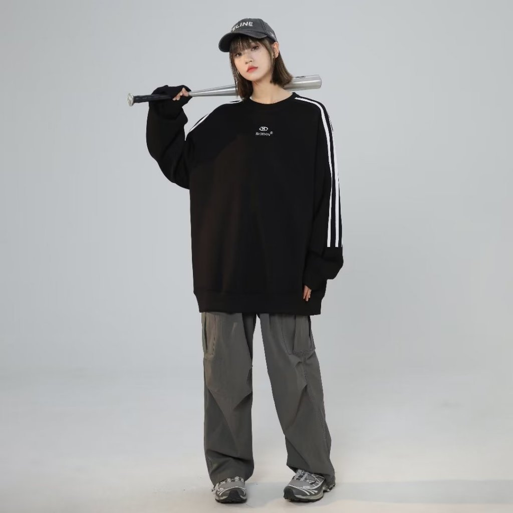 Áo Sweater Nỉ Bông Unisex Cho Nam Nữ Thể Thao Viền Sọc Form Rộng Oversize Mùa Thu Đông Đen Trắng Dài Tay Cá Tính Quảng C