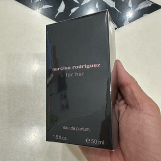 NƯỚC HOA NỮ: Narciso Rodriguez For Her EDP 50ml.