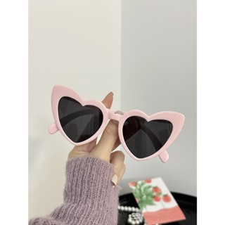 Kính Mát Hình Trái Tim Chống Tia uv400 Thời Trang Cho Nữ D181