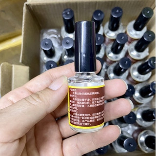 Nước tẩy keo dán sắt 502