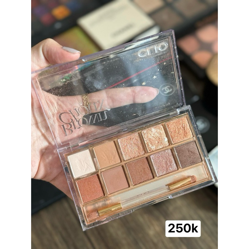 Bảng Phấn Mắt 10 Ô Clio Pro Eye Palette