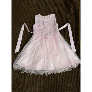 Thanh lý đầm công chúa ren size 10 used