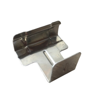 Kẹp thoát nước Solar inox 304 cho tấm pin năng lượng mặt trời