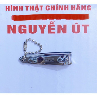 bấm móng trim