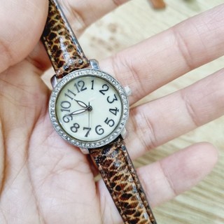 Đồng hồ nữ máy Nhật 6