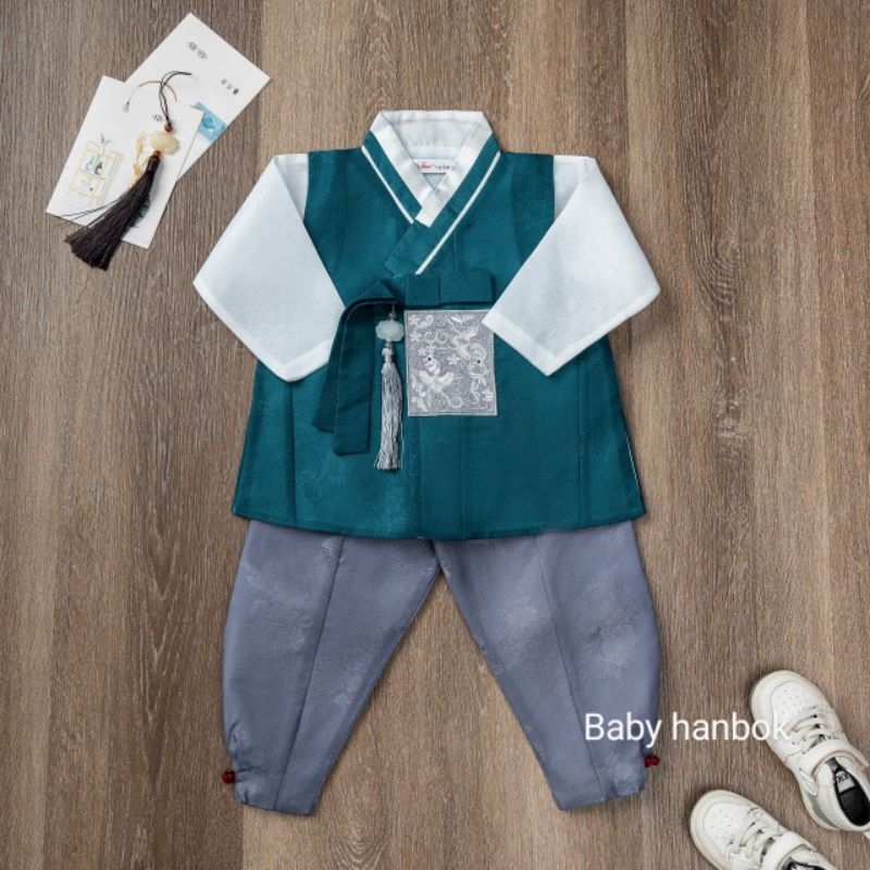 Bộ Hanbok bé trai