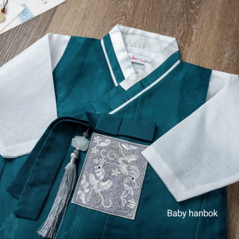 Bộ Hanbok bé trai