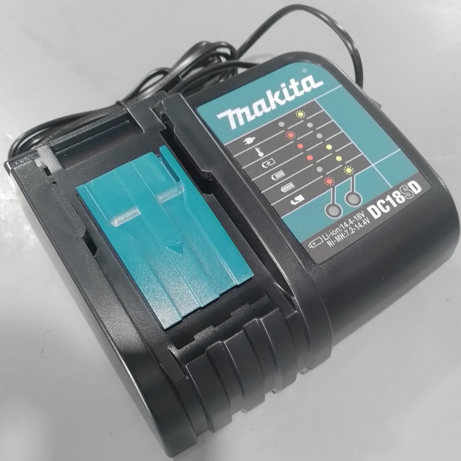 Sạc pin 18V 2.6A MAKITA - DC18SD và DEKTON