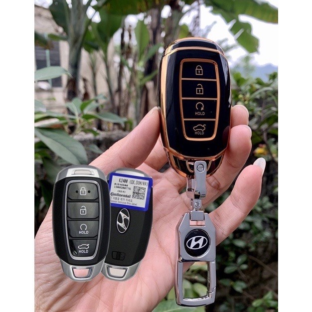 ốp chìa khóa Huyndai Accent 2021 - 2022 - 2023, Elantra 2023 < TPU Đen - Vàng > (Wonder Car )