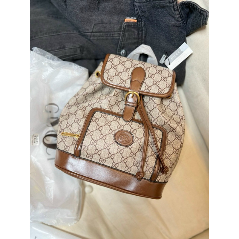 Balo gc rút về đủ mẫu