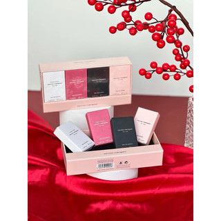 Set Nước Hoa Mini 4 Chai Narciso Rodriguez 7.5ml