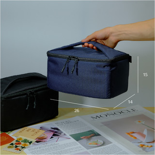 Túi chống sốc cho máy ảnh.