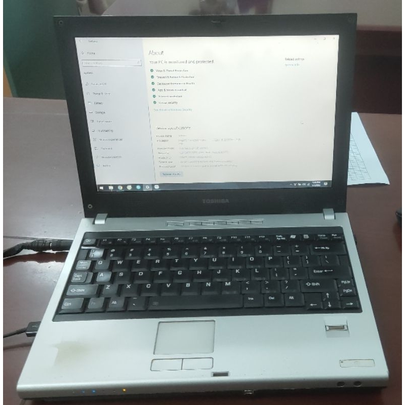 Laptop Toshiba SATELLITE PRO U200