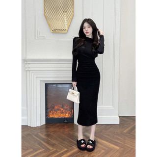 Đầm len dúm eo ckđ