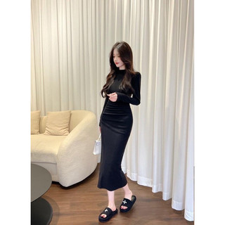 Đầm len dúm eo ckđ