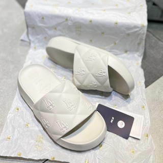 Dép đúc MLB LA Unisex xăng đan Chunky Bouncer Slide Nam nữ  mới nhất 2023 chữ nổi hot trend