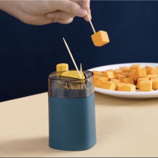 Hũ, lọ đựng tăm