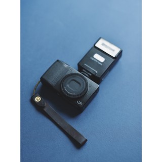 Đèn Flash LightPix Labs FlashQ Q20 III (cho máy ảnh Ricoh GR, Fujifilm, Leica, Sony,..) | Chính Hãng