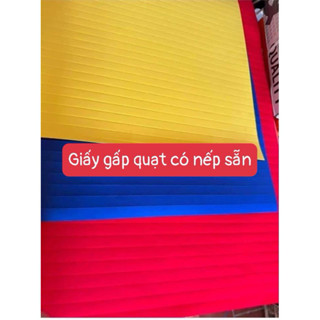 Giấy đỏ nhung gấp quạt trang trí, khổ 55x80cm, có nếp dập sẵn......