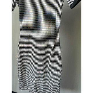 Đầm body thun hịu hm 2hand nhật size s