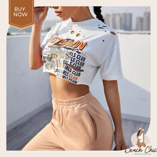 BEACHCHIC Ripped Slogan Hot Da*n Super Croptop - Áo thun croptop form ngắn nữ slogan Hot Damn