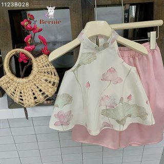 Set yếm lụa hoa sen Bernie cho bé gái