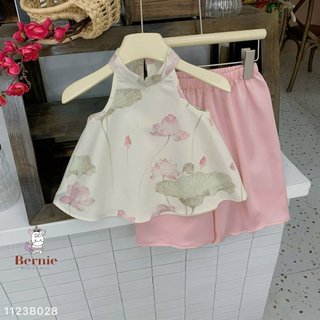 Set yếm lụa hoa sen Bernie cho bé gái