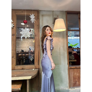 đầm lụa đuôi cá sang trọng