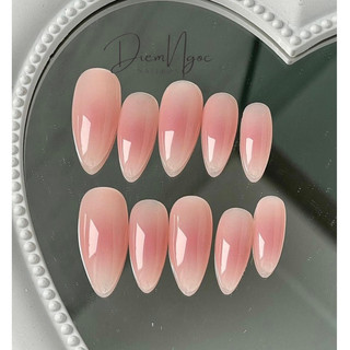 55 Nailbox thiết kế loang hồng