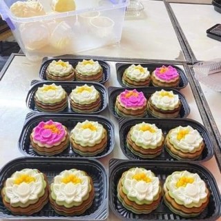 Hộp đựng bánh , xôi , cá chép