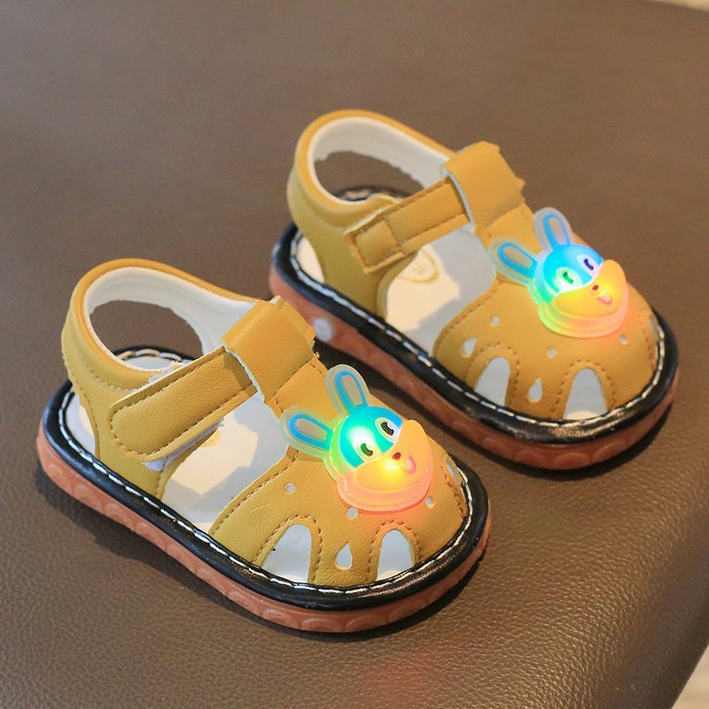 Sandal tập đi cho bé họa tiết mặt thỏ có đèn Led, Giày tập đi nhẹ cho bé