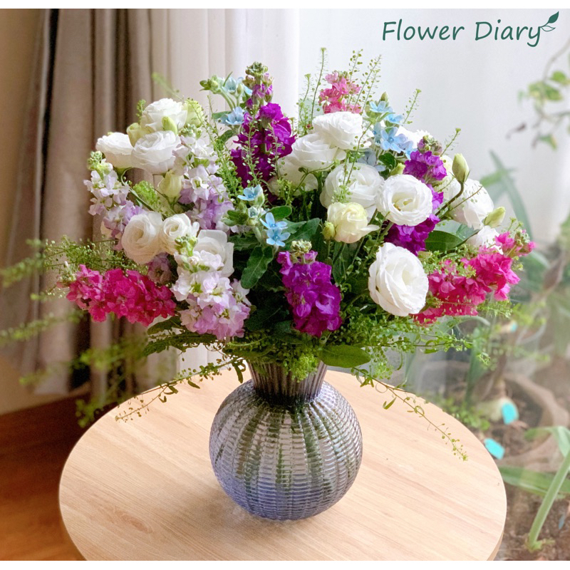 Bình cắm hoa thuỷ tinh M:7cm H:17cm | M:9.5cm H:20cm | M:12cm H:25cm