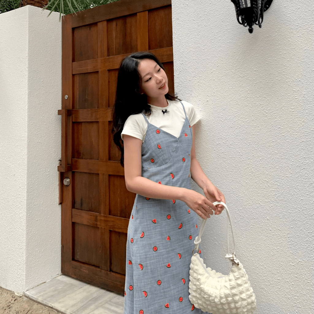 Đầm Hai Dây Form Suông Có Tăng Đơ Chất Linen Thêu Hình Trái Dưa Hấu TIỆM ĐỒ THÁNG 4 MAXI DRESS