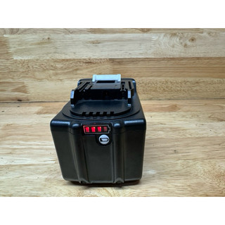 Pin Makita 18v 6.0Ah[Chân phổ thông có đèn báo PIN]