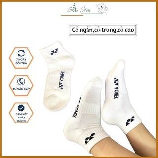 Tất của Yonex có khả năng thấm hút mồ hôi chất dày dặn