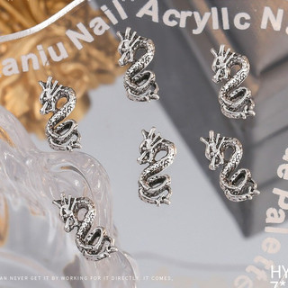 Charm đính móng tết 2024