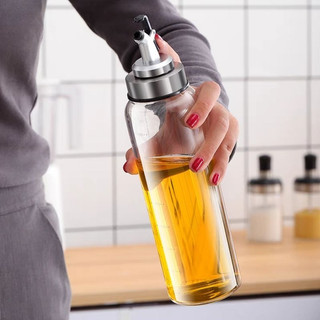 Chai Lọ Bình Thủy Tinh Đựng Dầu Ăn, Nước Mắm, Tương, Dấm 160ML - 500ML kèm Vòi Rót Trong Bếp