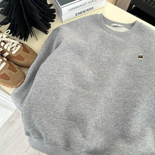 Áo sweater nỉ - COMIC