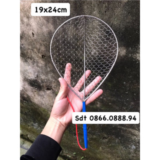 1 chiếc Vợt cá đánh bộ.