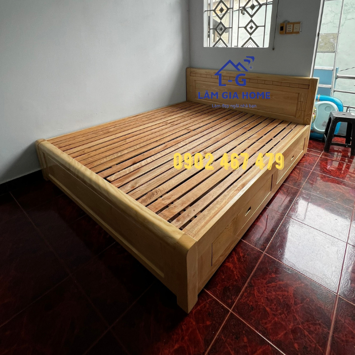 Giường gỗ sồi 1m8 có 2 hộc kéo màu gỗ tự nhiên
