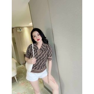 Áo Montoghi FFFFF cổ bẻ xinh thanh nhã