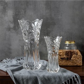 Bình hoa pha lê, size 25cm. Bình thân trung, thích hợp cắm các loại cây trang trí vừa như lay ơn, huệ.