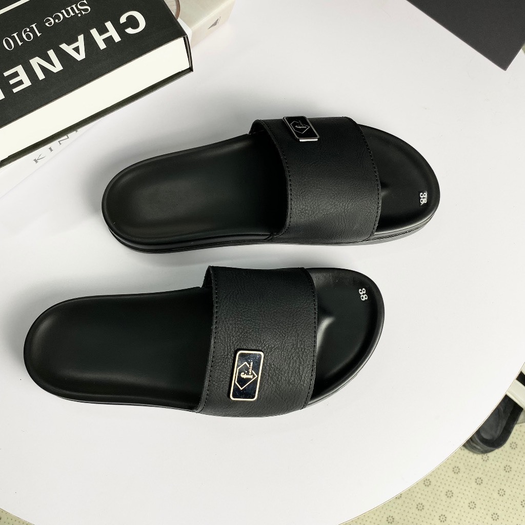 Dép Nam, Dép Da Quai Ngang Gắn Mác Fashion Mới Nhất Chống Thấm Nước Quai Da Lộn Đẳng Cấp