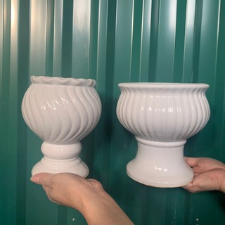 Bình hoa Lọ hoa gốm sứ dáng tròn có chân dễ tạo kiểu căm hoa đẹp