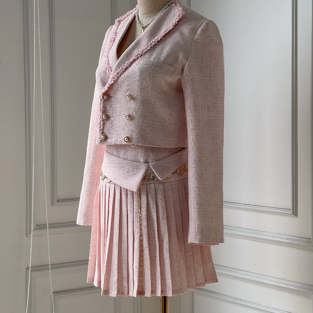 DARLING.ISM - Set áo khoác và chân váy xếp li Jane Set vải tweed hồng