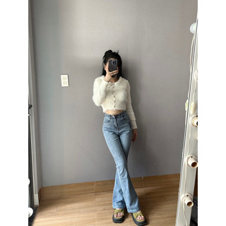 Quần jeans ống loe thêu xịn Cuahangjeans