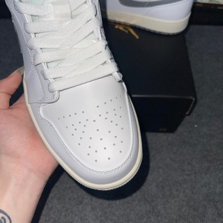 Giày Air Jordan 1 Mid White Shadow LikeAuth