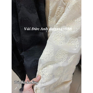 Vải nến thêu hoa hồng